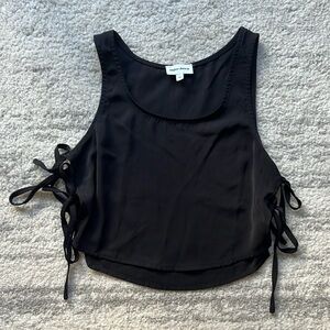 Superdown Side Tie Crop Top